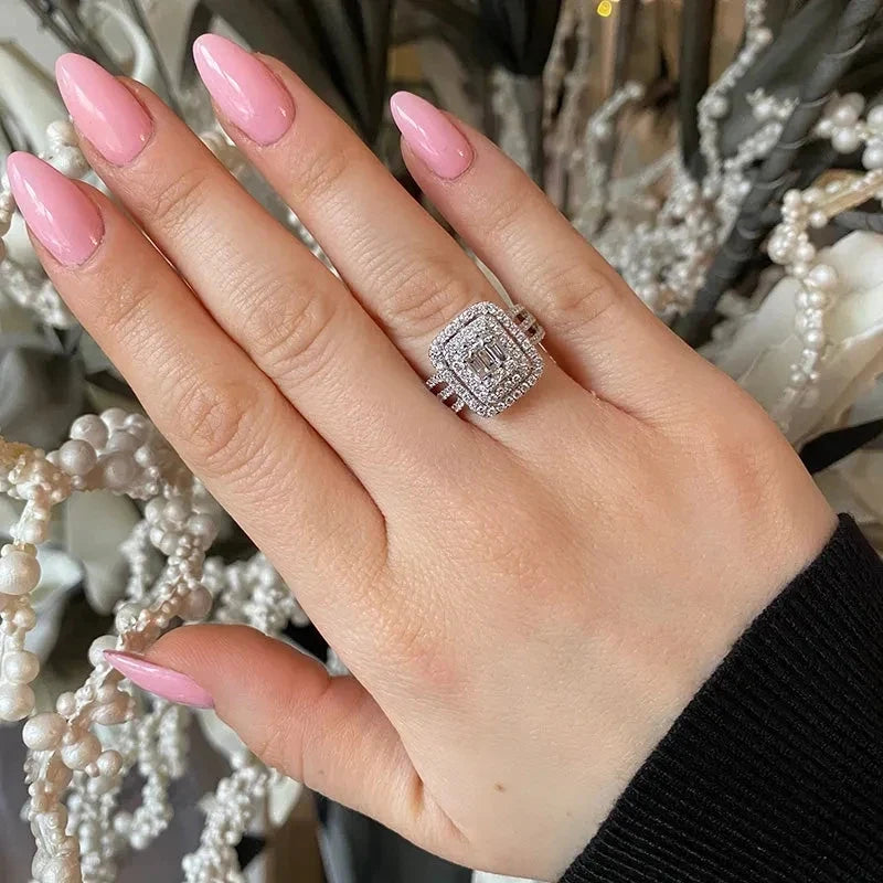 Huitan Geometric CZ Ring – Bridal Wedding Band for Women