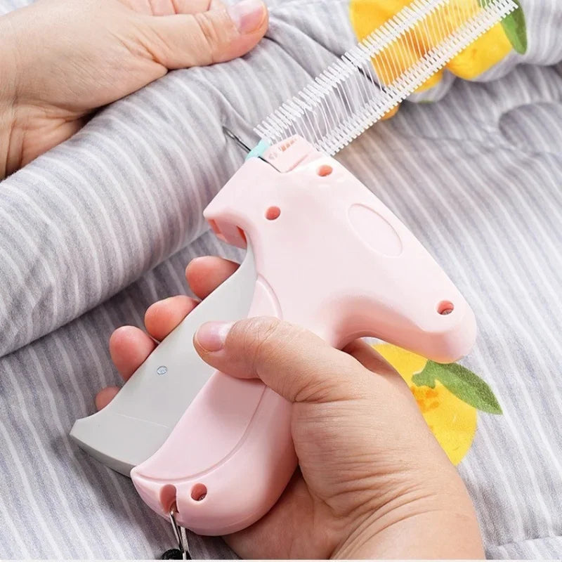 Pinless Silicone Snap Tag Gun – Garment, Quilt & Hangtag