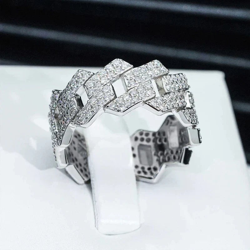 Huitan Silver Chain Ring – Micro Pavé Cubic Zirconia Women