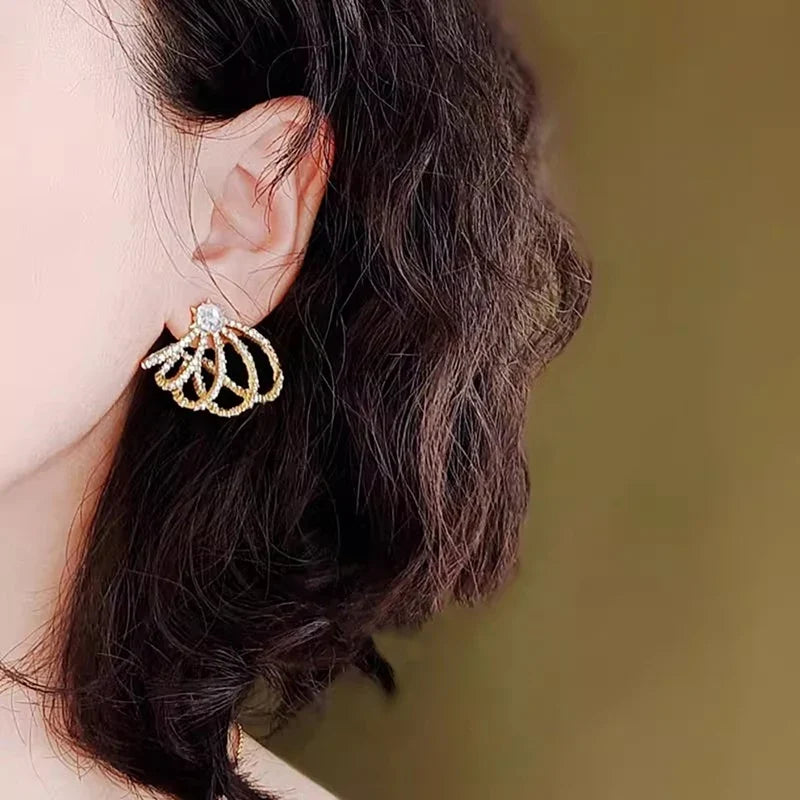 Huitan Hollow Claw Cubic Zirconia Stud Earrings for Women