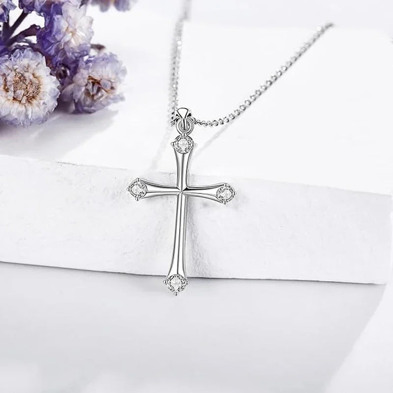 Huitan CZ Cross Pendant Necklace – Silver O-Chain for Women