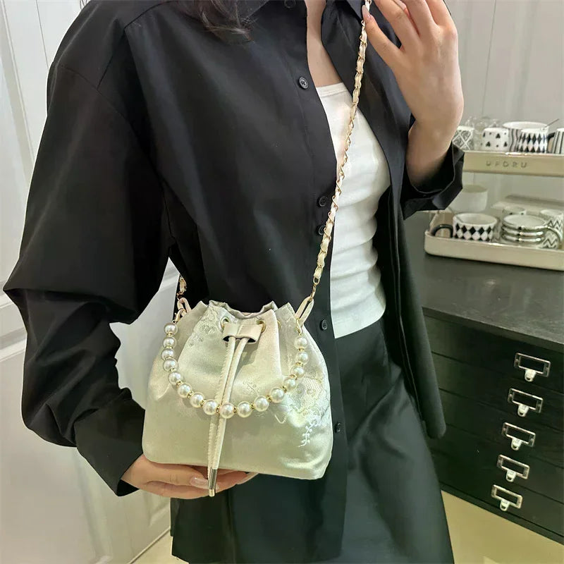 Chinese Embroidery Women's Handbag – Shoulder & Crossbody Tote
