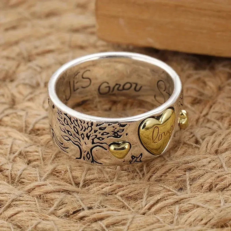 Huitan Two-Tone Heart Ring – Women's Statement Fashion Ring