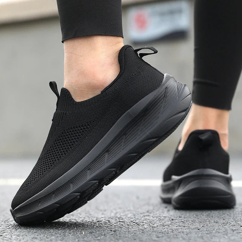 ZULIWAGN Barefoot Shoes – Extra-Wide Unisex Mesh Sneakers