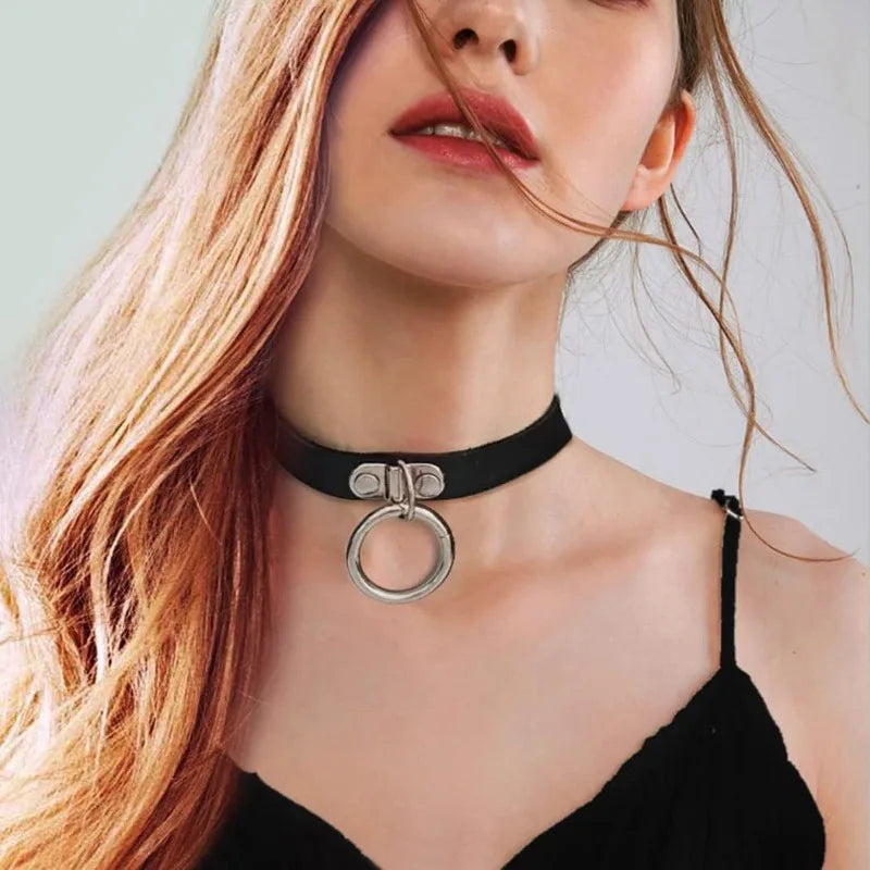 Black Leather O-Ring Choker – Gothic Adjustable Collar Necklace