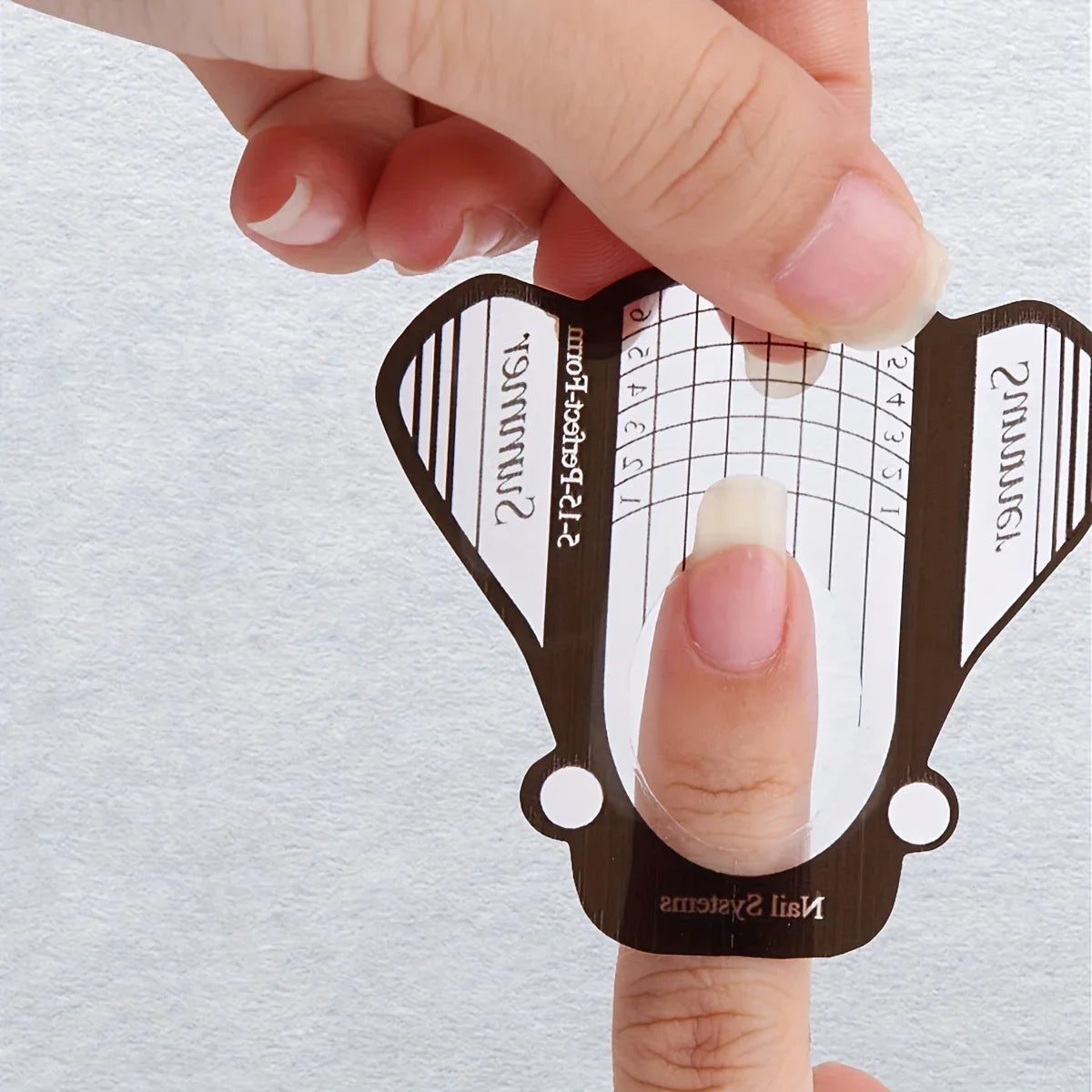 Bee-Shaped Nail Extension Paper Holder | French Manicure Tool