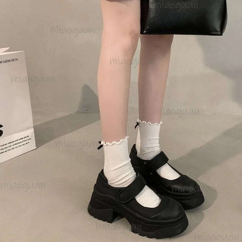 Women's Retro Mary Jane Pumps – Square Toe Buckle Loafers