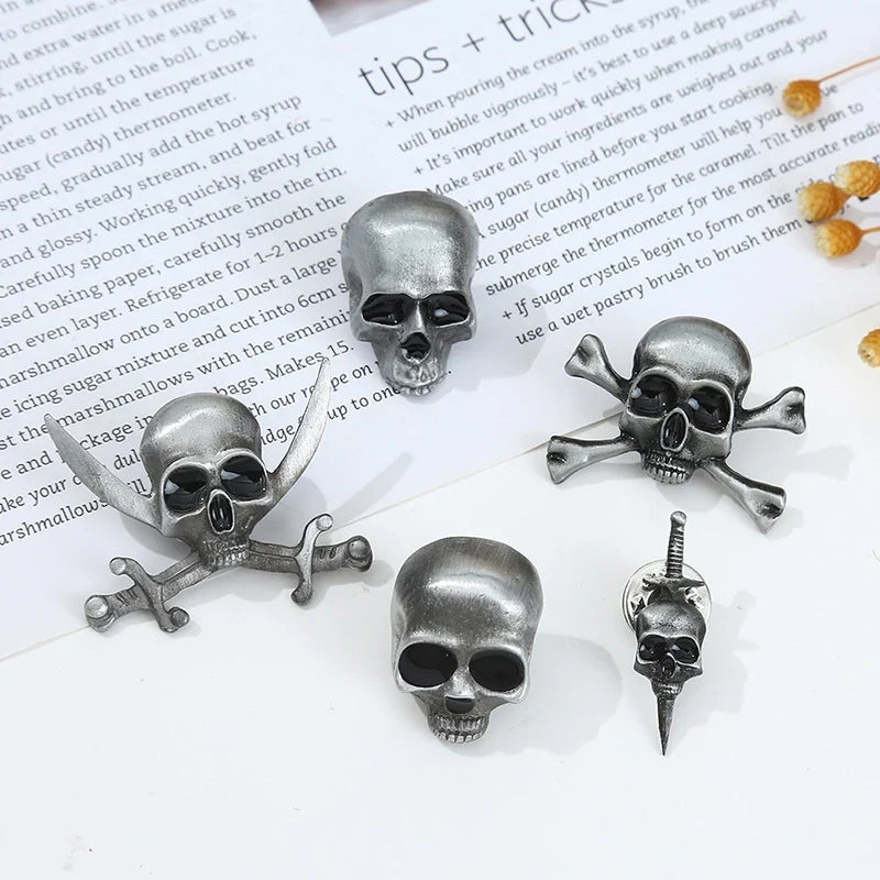 Gothic Skull Cross Brooch Pin – Vintage Metal Badge Jewelry