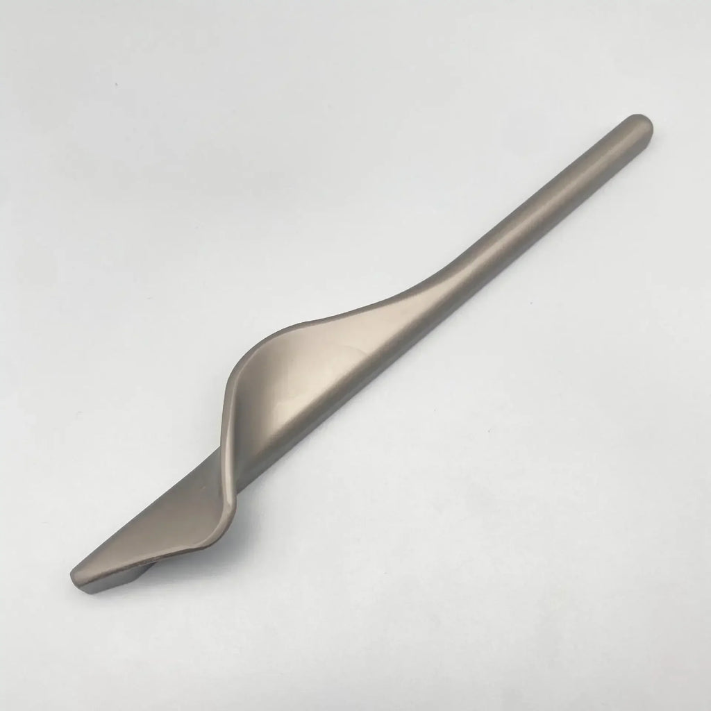 Zinc Alloy Cabinet Door & Drawer Handle – Light Gold Gray