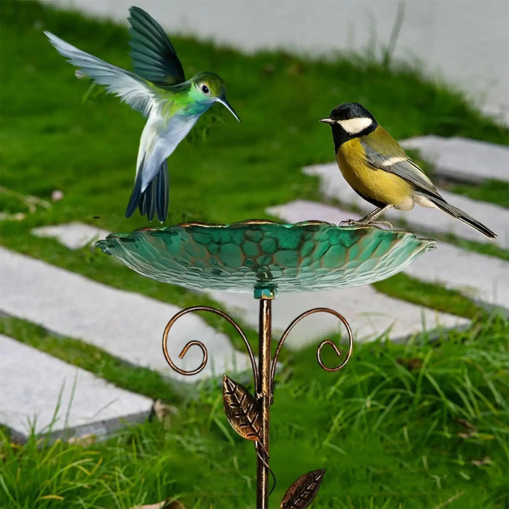 Upright Bird Bathing Tub Rust-proof Sturdy Durable Vintage Metal