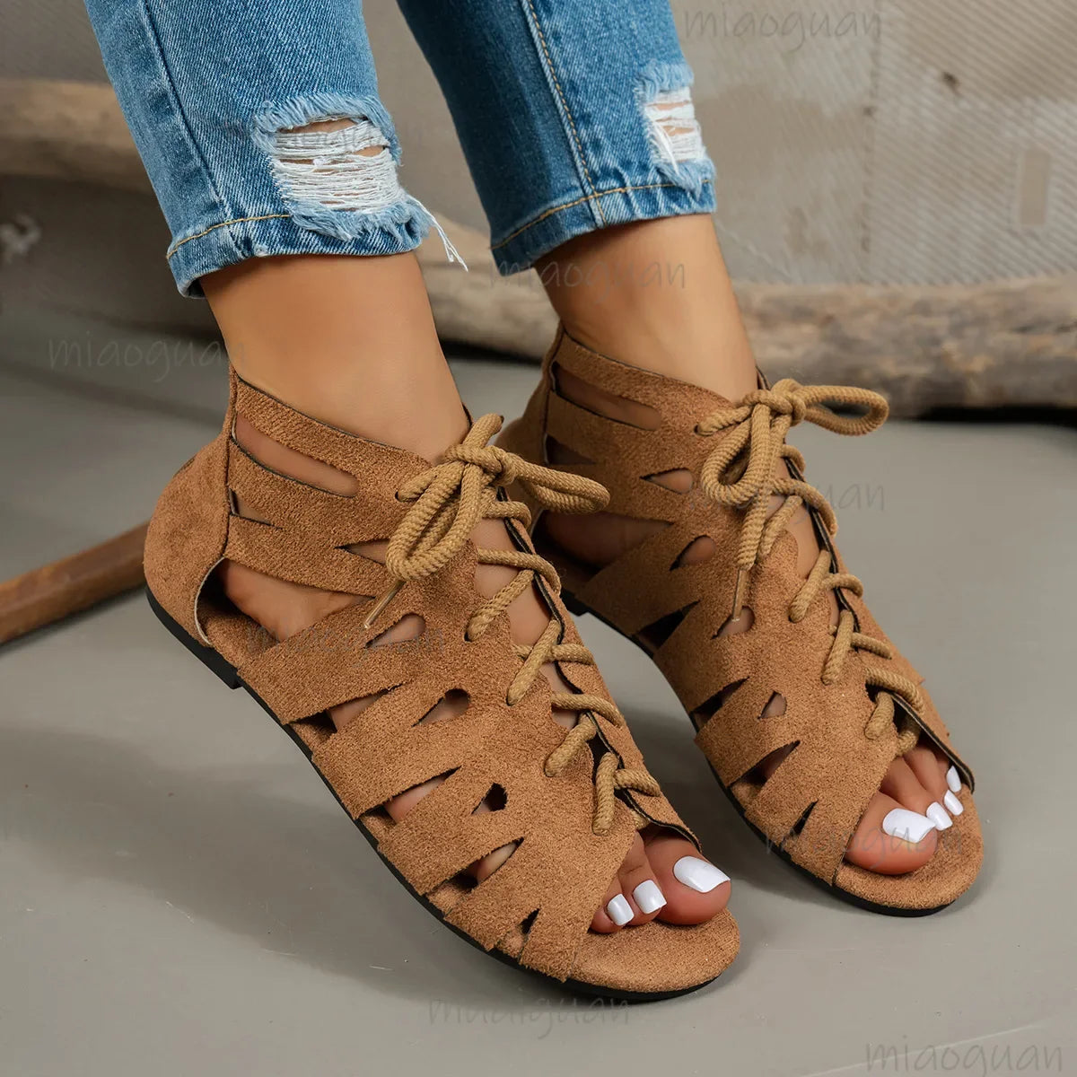 Women's Retro Lace-Up Flat Sandals – Hollow Roman Beach Shoes