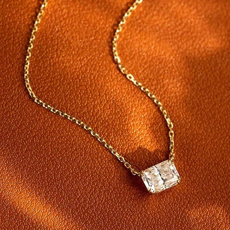 Huitan Minimalist CZ Rectangular Pendant Necklace – Gold Choker