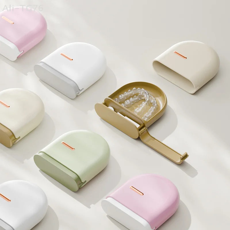 Portable Retainer Case & Denture Storage Box | Teeth Aligner