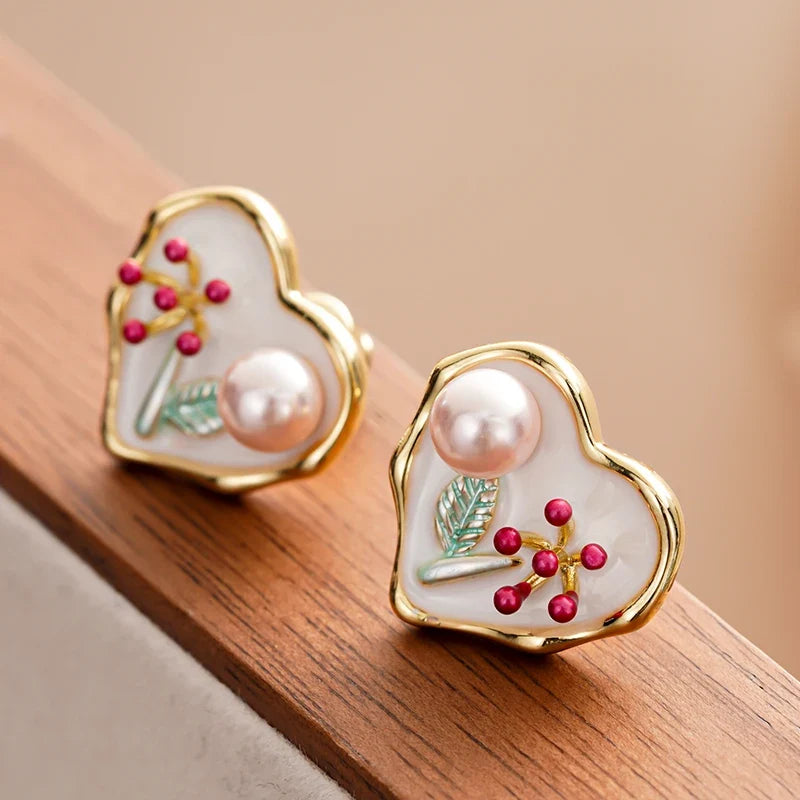 Huitan Enamel Floral Heart Stud Earrings – Pink Pearl Gold