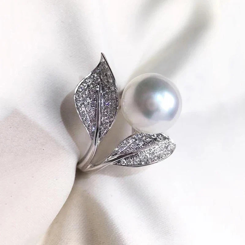 Huitan Pearl Leaf Ring for Women – Silver Fashion Ring