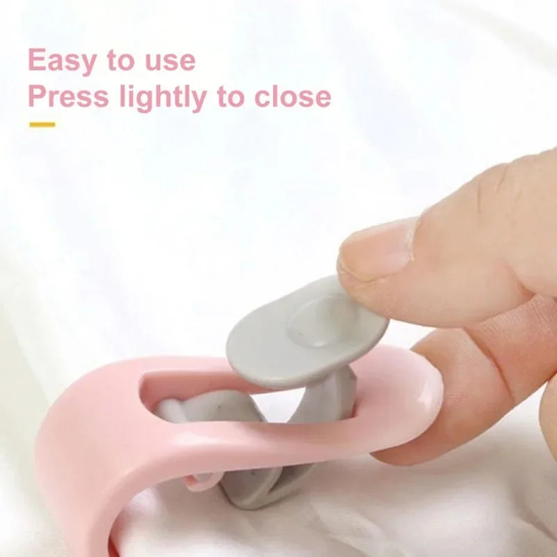 Duvet Clips & Quilt Cover Fasteners | Comforter Sheet Holder Pegs