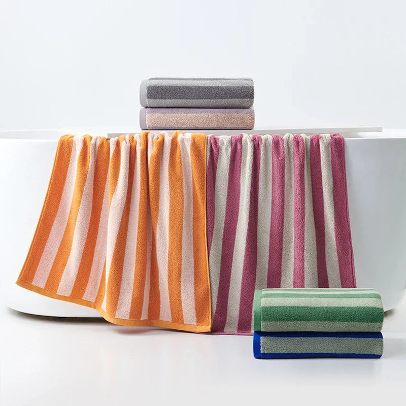 Battilo Plaid Cotton Bath Towel Set – Soft & Absorbent