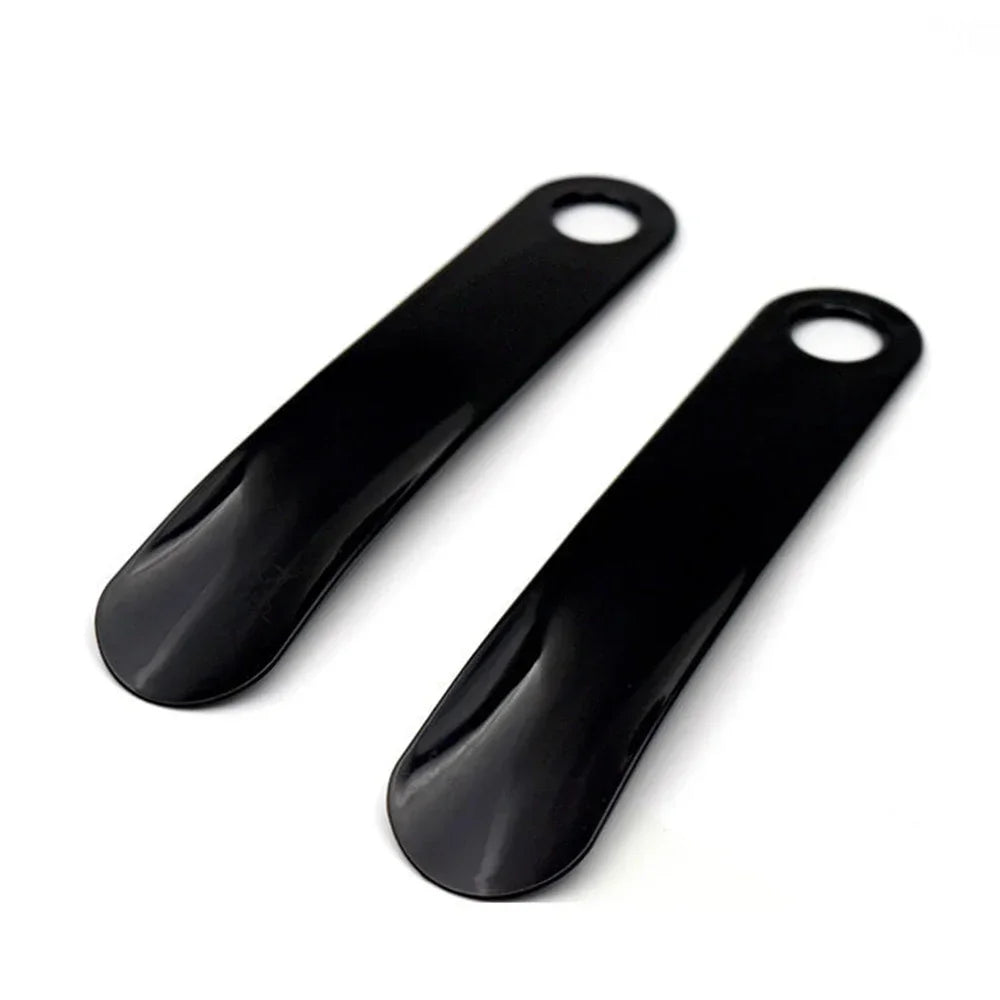 Plastic Shoe Horn – Flexible Spoon-Shape Shoe Lifter