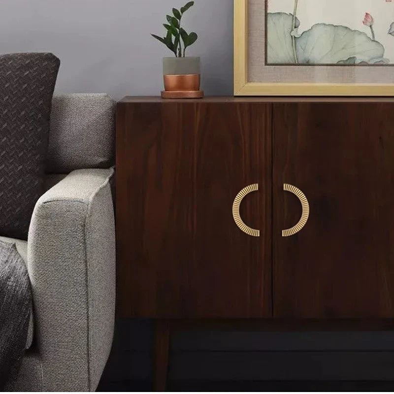 Textured Brass Semi-Circle Cabinet Handle | 128mm Furniture Knob