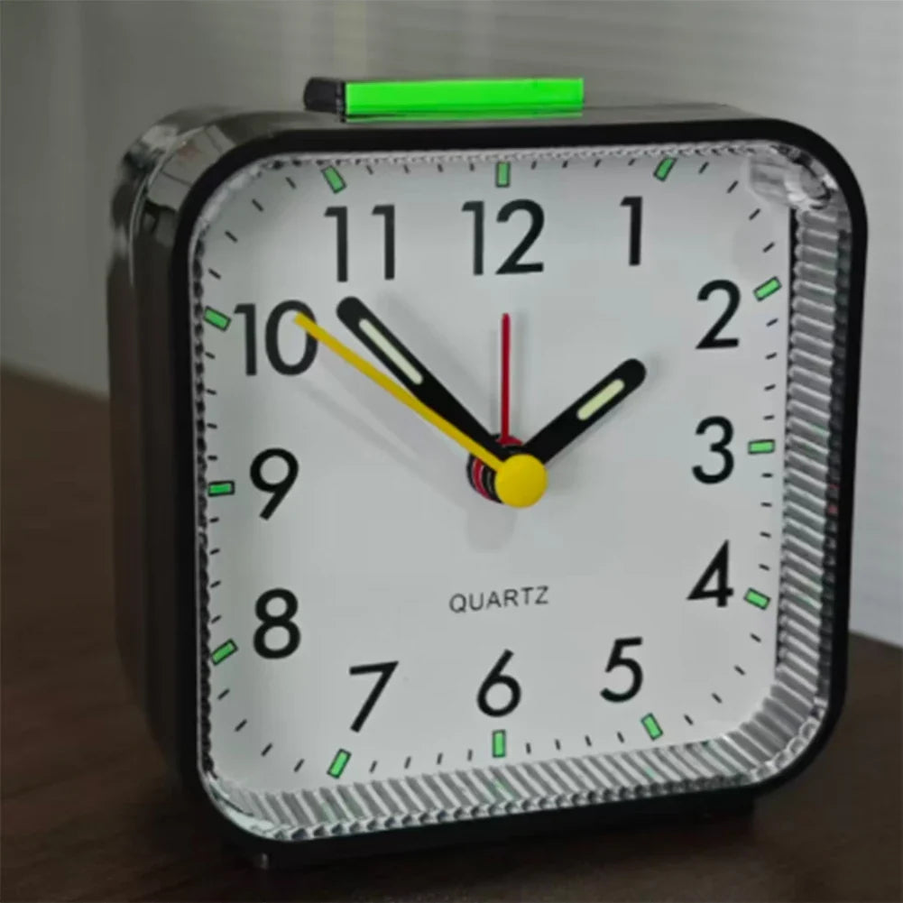 Analog Bedside Alarm Clock – Battery Powered, Silent & Portable