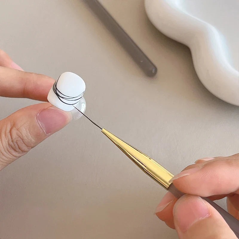 Dual-End Nail Art Liner & Grid Brush | DIY Stripe Design