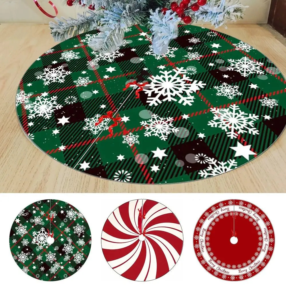 Red Swirl Floral Christmas Tree Skirt – Round Plush Xmas Mat