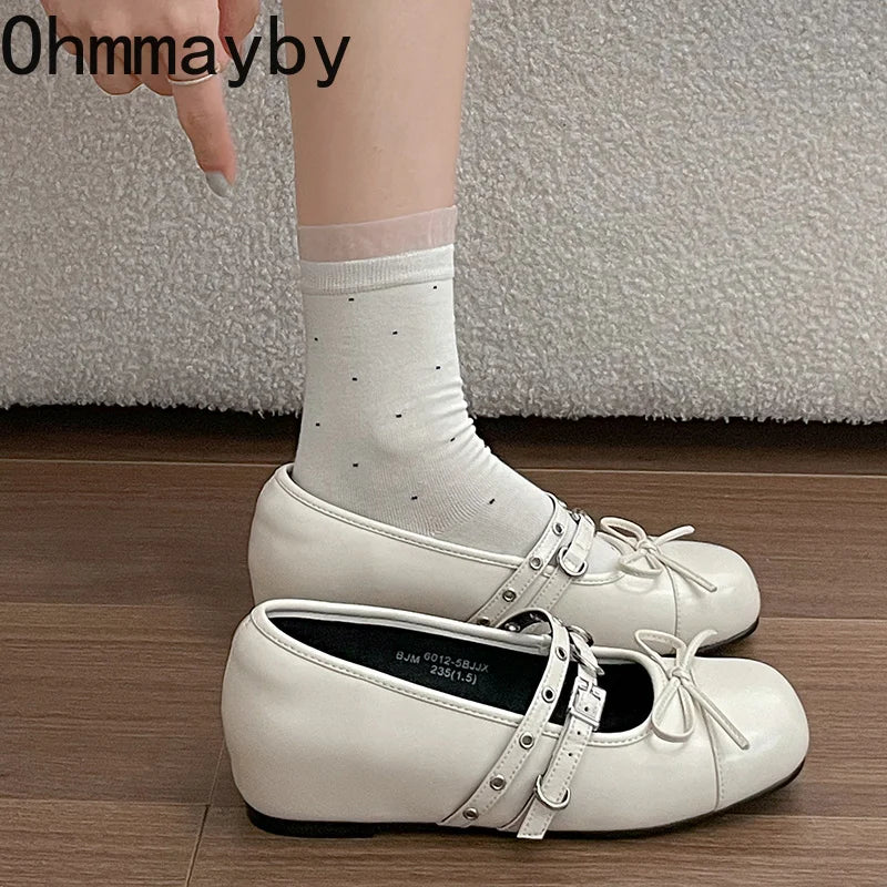 Women's Silver Mary Jane Hidden Wedge Shoes – Bow Buckle
