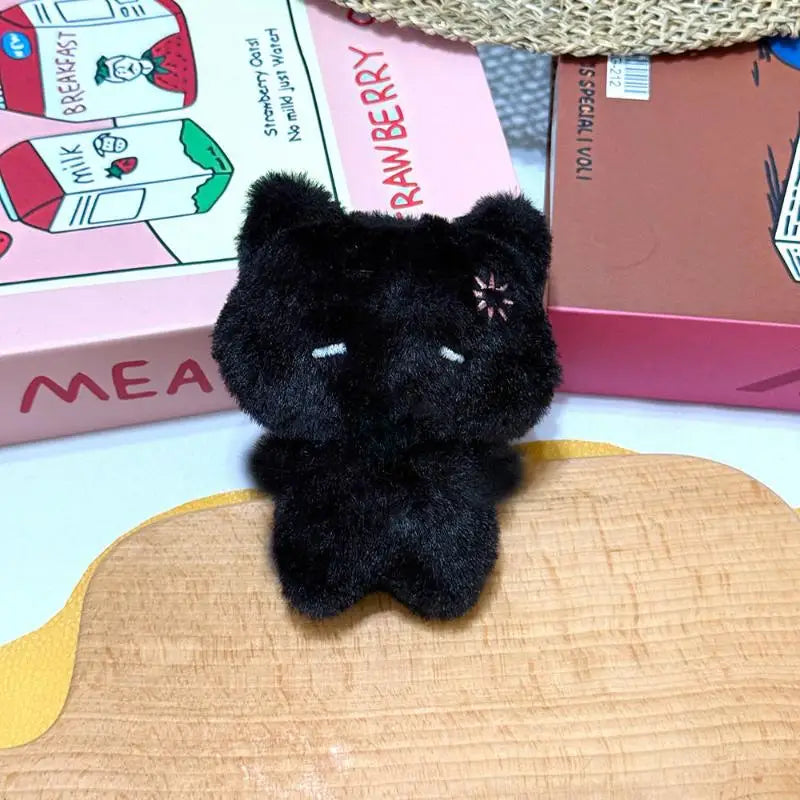 Kawaii Plush Cat Keychain – Cute Bag Charm & Backpack Pendant
