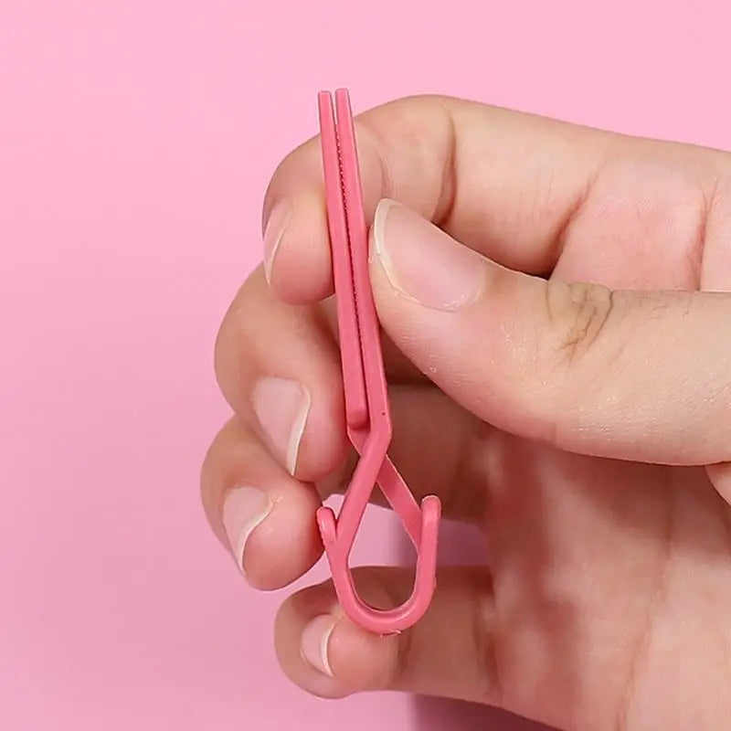 Nail Polish Finger Protector Clips – 10pc DIY Nail Art Shield