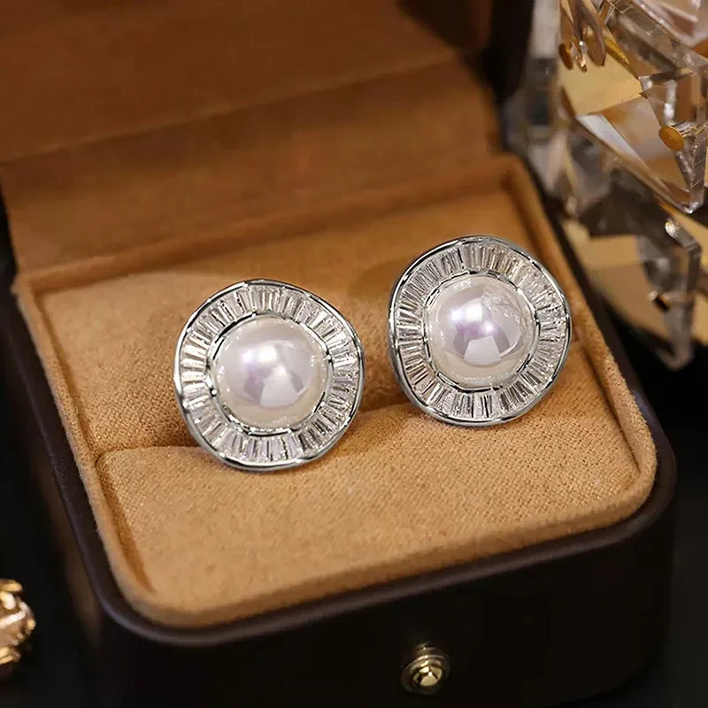 Huitan Imitation Pearl Stud Earrings – Dainty Fashion Jewelry