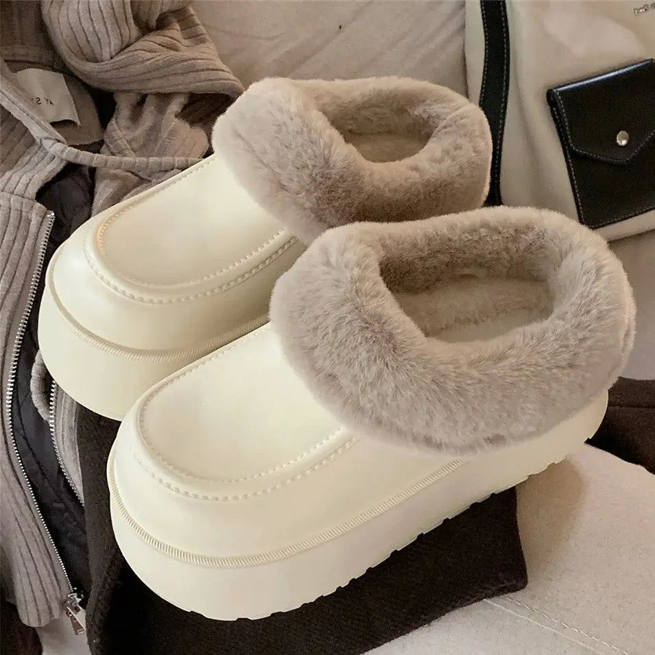 Women's Faux Fur Plush Mule Slippers – Cozy Winter House Shoes