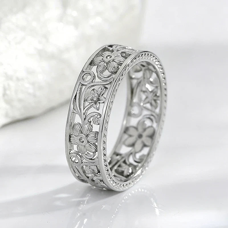 Huitan Silver Hollow Floral Ring – Women's Wedding Band