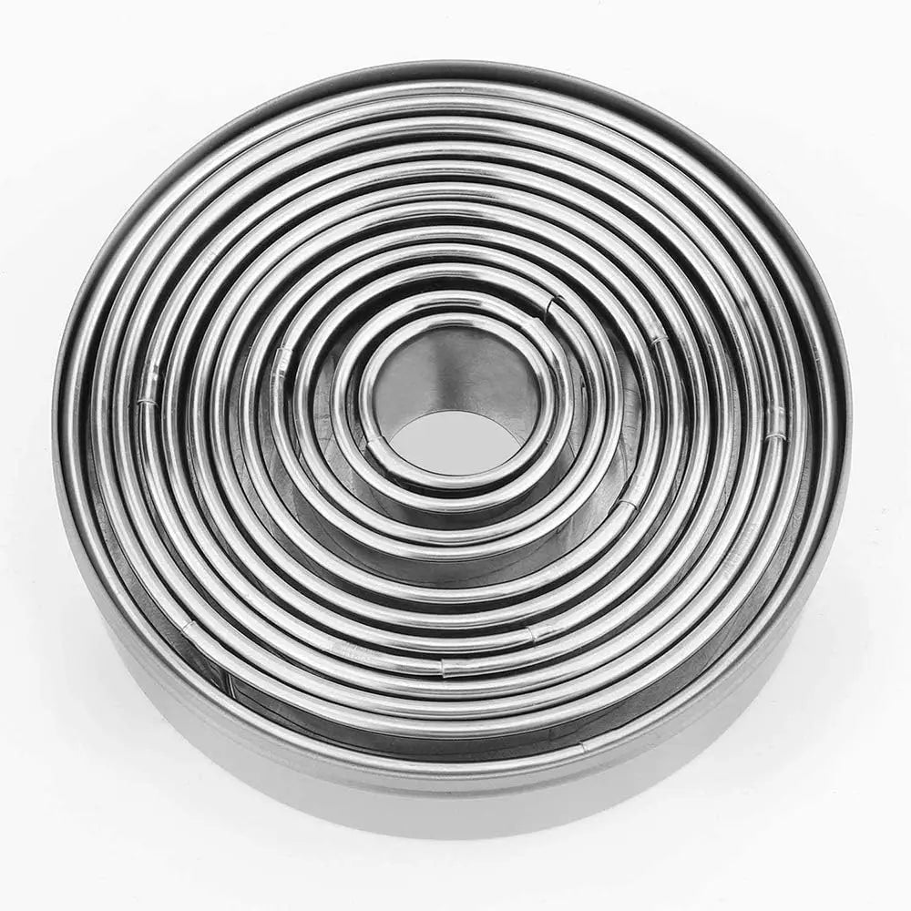 11-Piece Stainless Steel Round Cookie & Biscuit Cutter Set