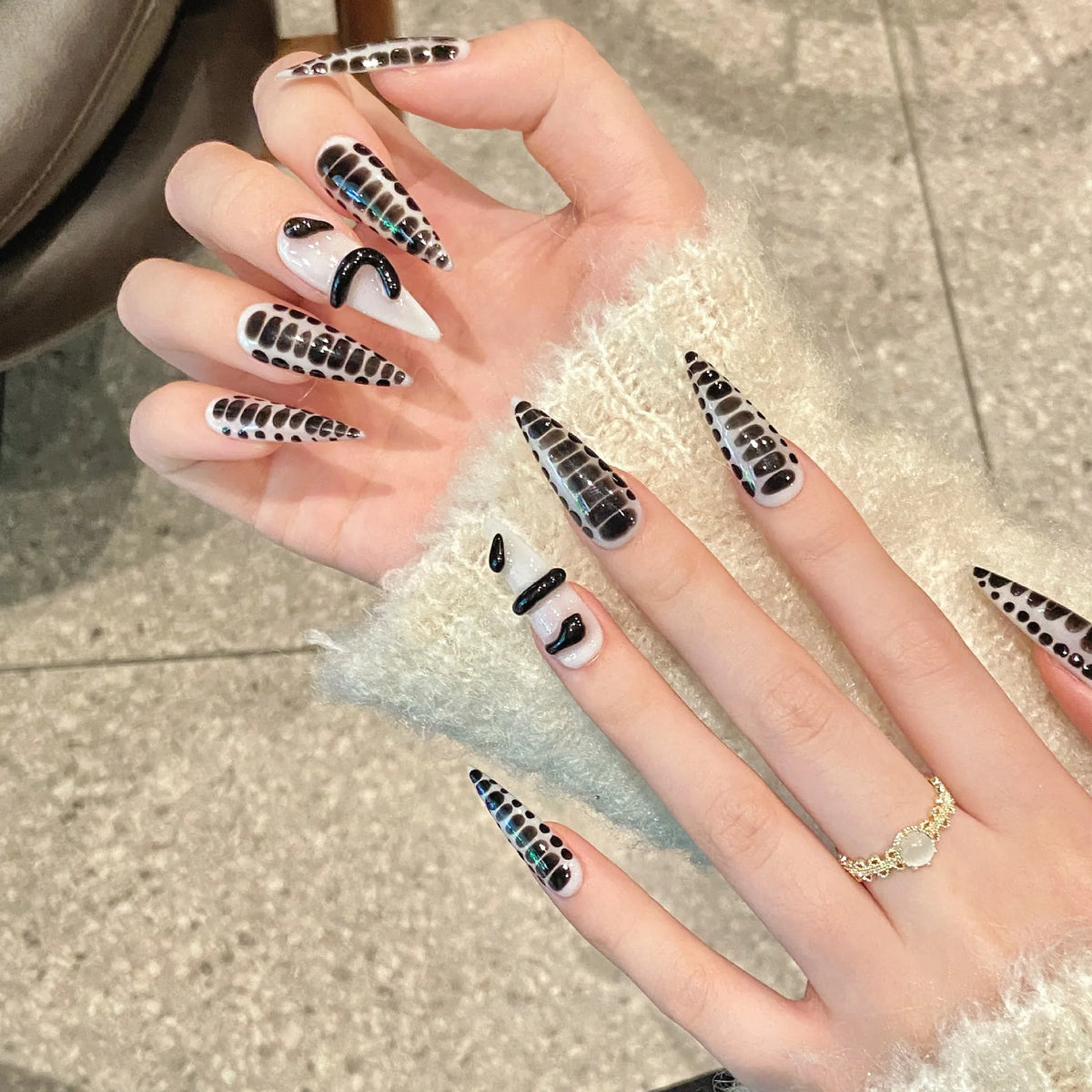Black Snake Press-On Nails | Long Almond Y2K Punk False Nails