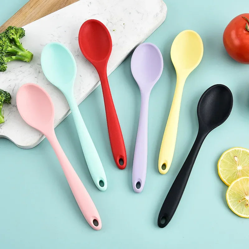 Silicone Soup Spoon – Heat-Resistant Nonstick Kitchen Spoon