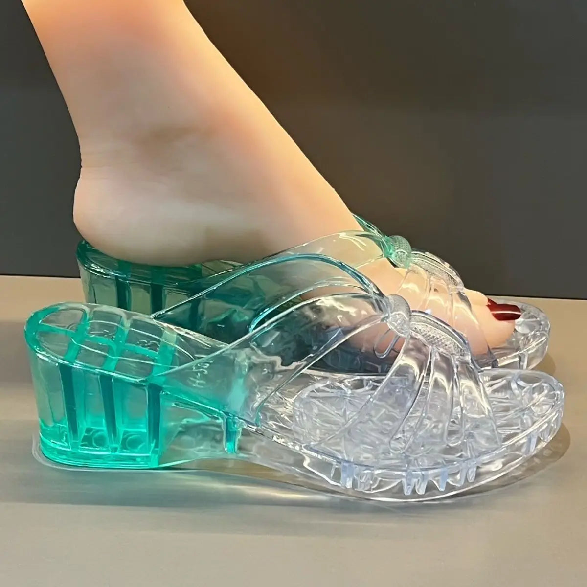 Women's Gradient Crystal Wedge Slippers – Jelly Sandals
