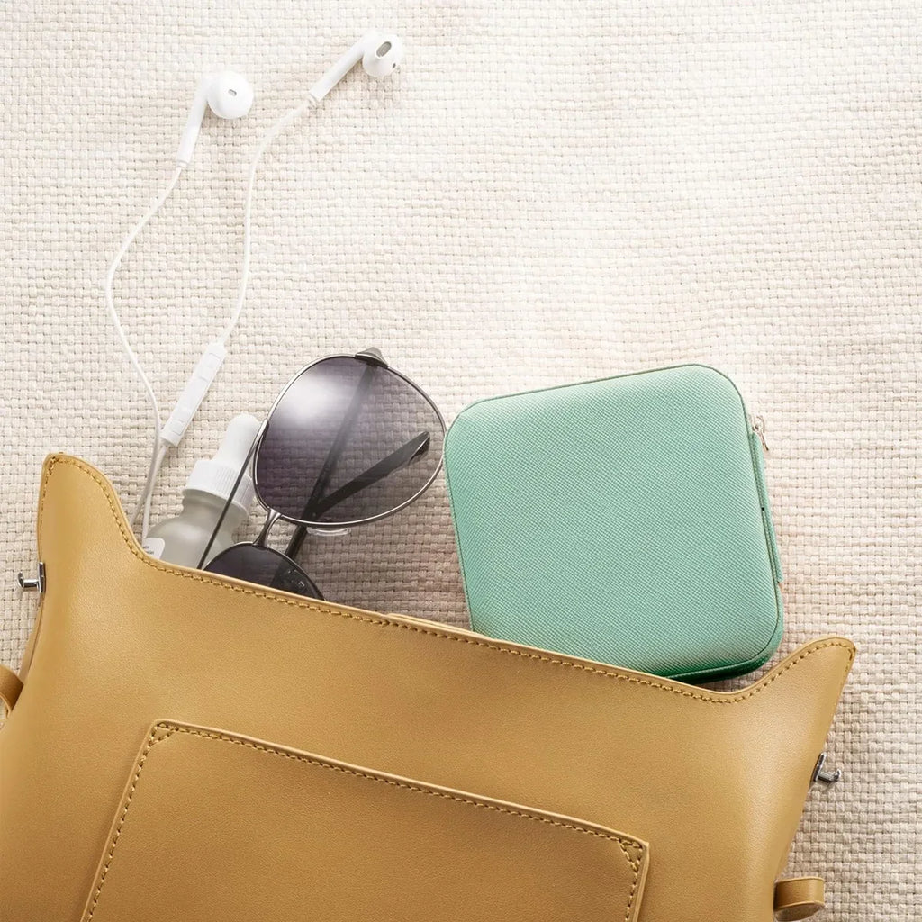 Portable Jewelry Storage Box Home Travel Mini Ring Earring Necklace