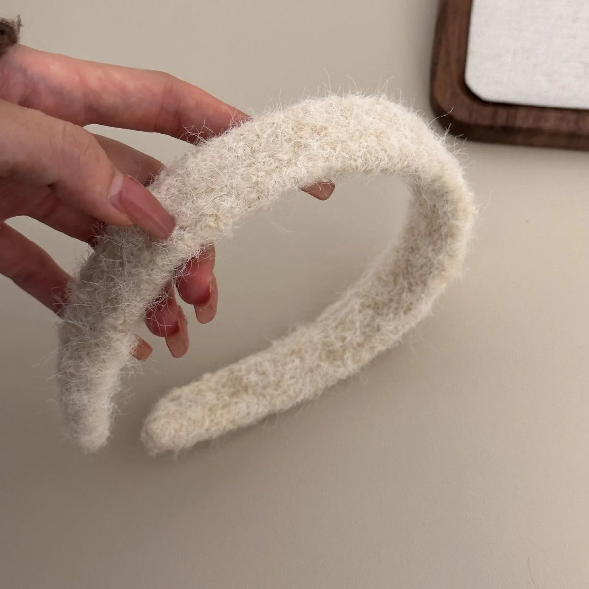 Women's Faux Mink Fur Wide Headband – Warm Plush Hair Hoop