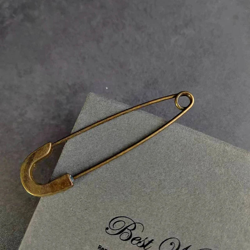 Retro Bronze Large Safety Pins – Alloy Adjustable Clothing Pins