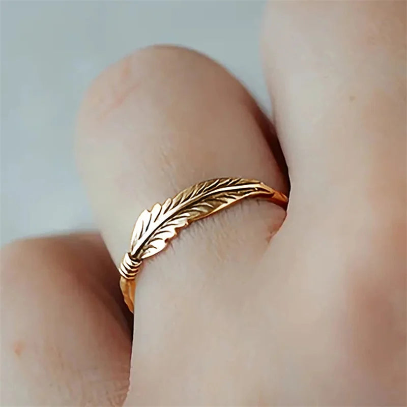 Huitan Vintage Wing Ring for Women – Fashion Zinc Alloy Jewelry