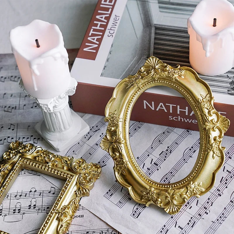 Golden Retro Resin Photo Frame – Nail Art & Photography Props