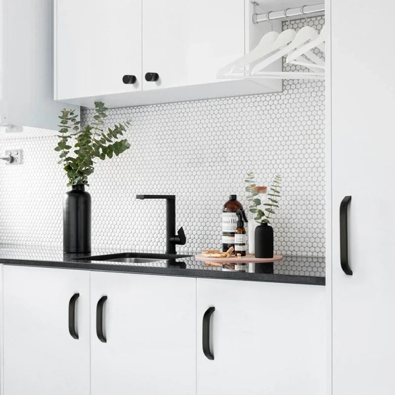 Black Aluminum Cabinet Handle – 128mm Drawer Pull Hardware