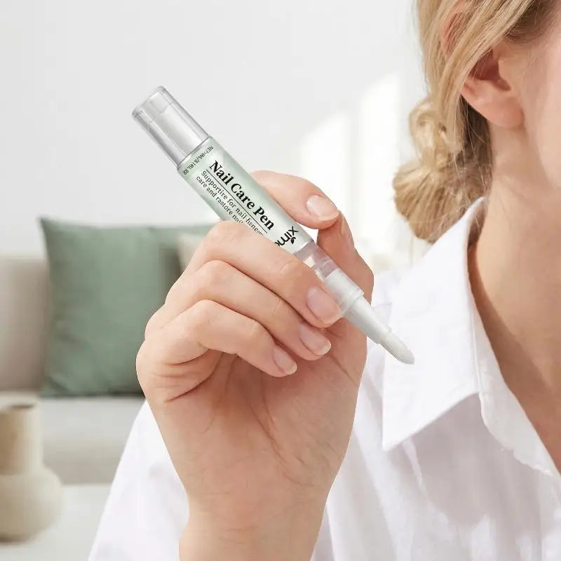 Nail Nourishing & Brightening Care Pen for Hands & Feet