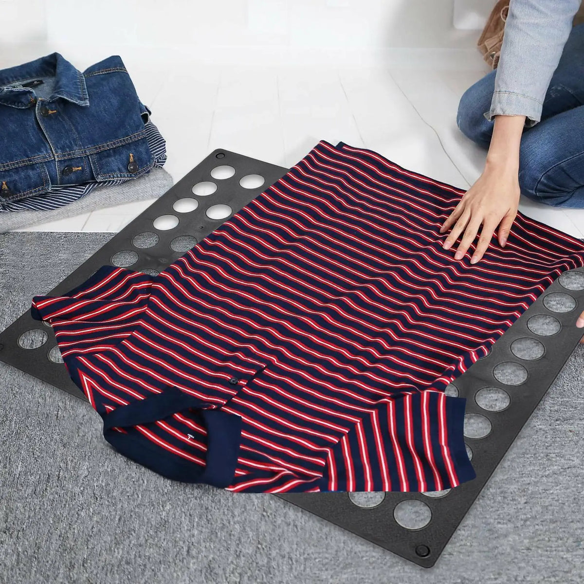 T-Shirt Folding Board – Fast Foldable Clothes Laundry Organizer
