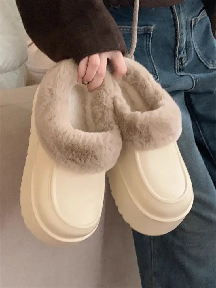 Women's Faux Fur Plush Mule Slippers – Cozy Winter House Shoes