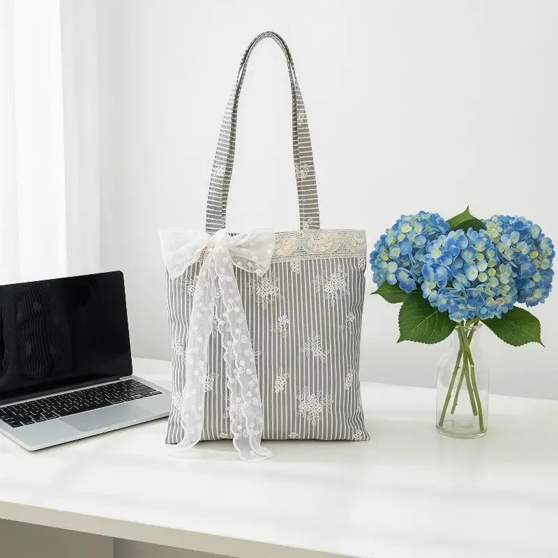Lace Trim Polyester Tote Shoulder Bag | Foldable Travel Handbag