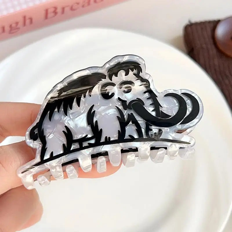 Adorable Animal Hair Claw Clips – Mammoth, Cat & Chameleon
