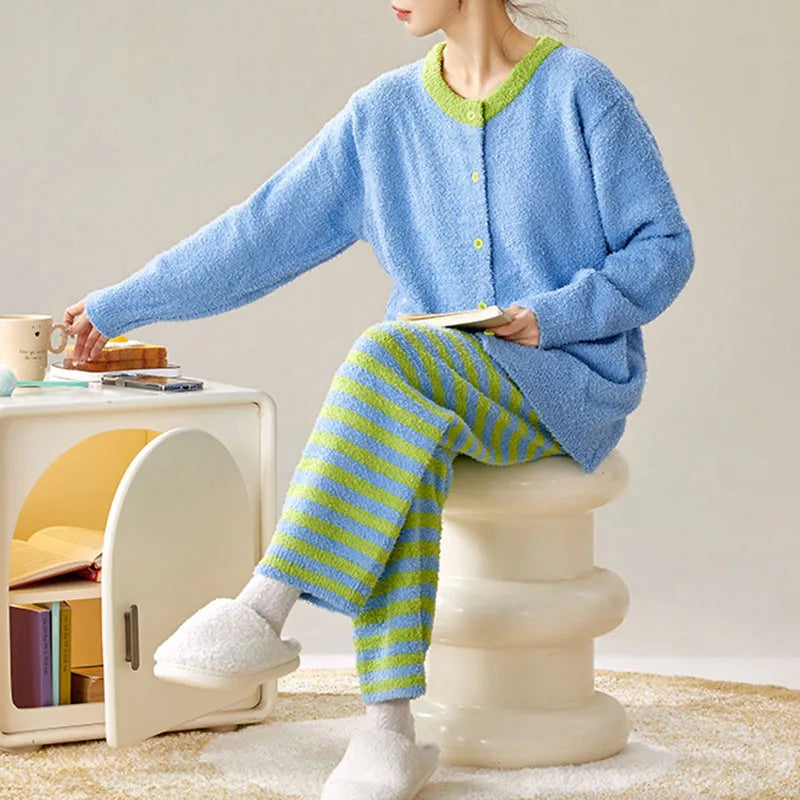 Women's Fleece Striped Pajama Set – Soft 2-Piece Winter Loungewear