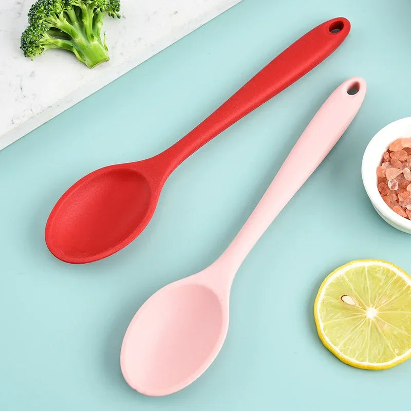 Silicone Soup Spoon – Heat-Resistant Nonstick Kitchen Spoon