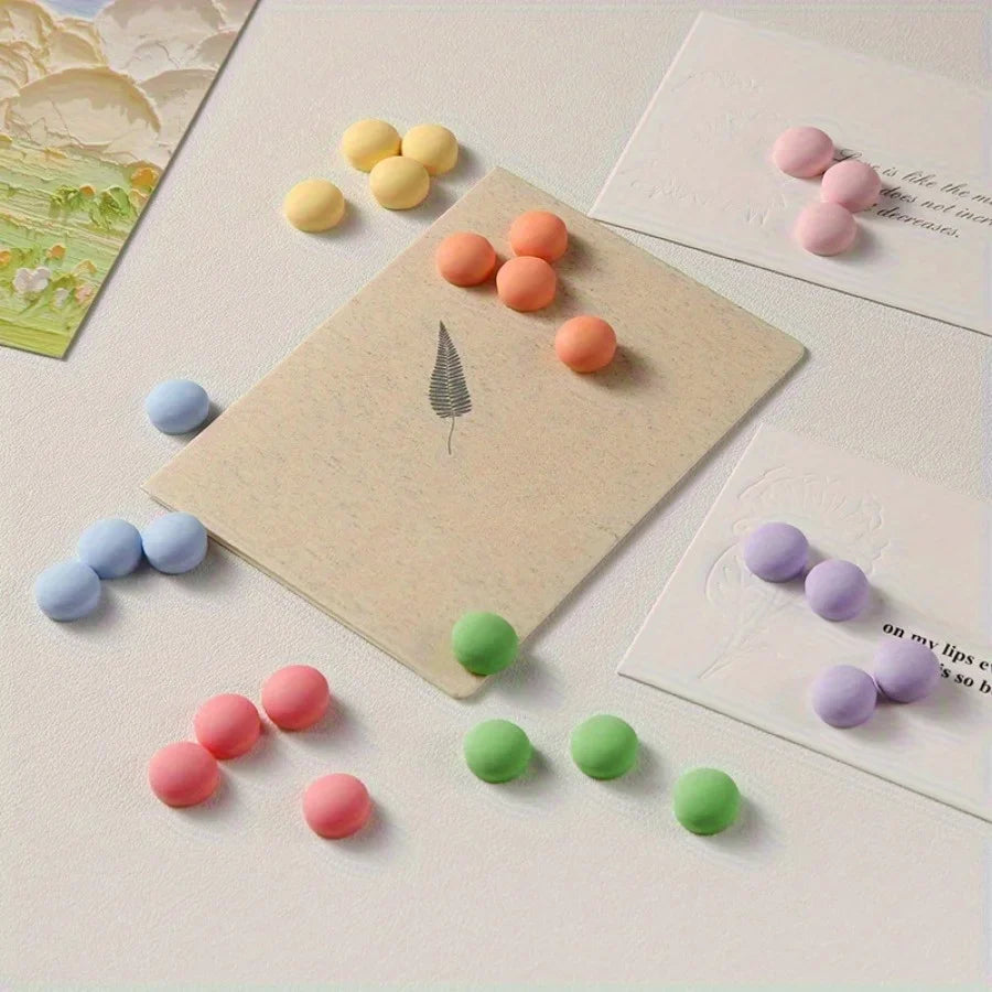 Colorful Star Fridge Magnets Set – 14 or 21 Round Resin Pieces